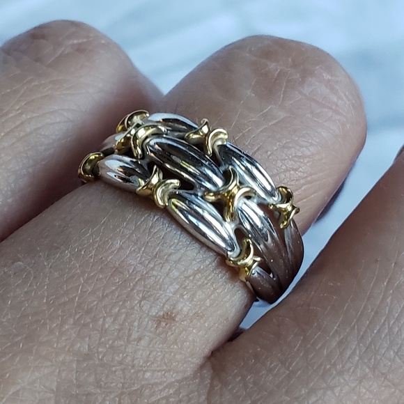 SOLD on Eby - 18k Two Tone Ring - Picture 4 of 7